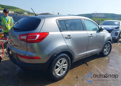 2011 Kia Sportage Lx from USA, damaged, VIN KNDPB3A25B7070453